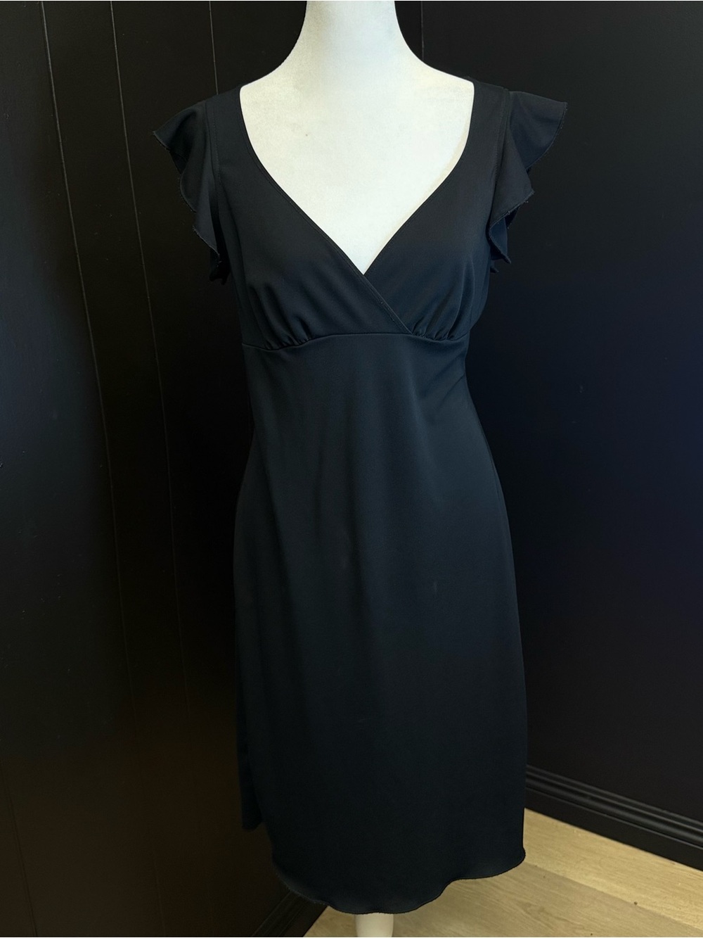 Hourglass Black V-Neck Flutter Sleeve Midi Dress
